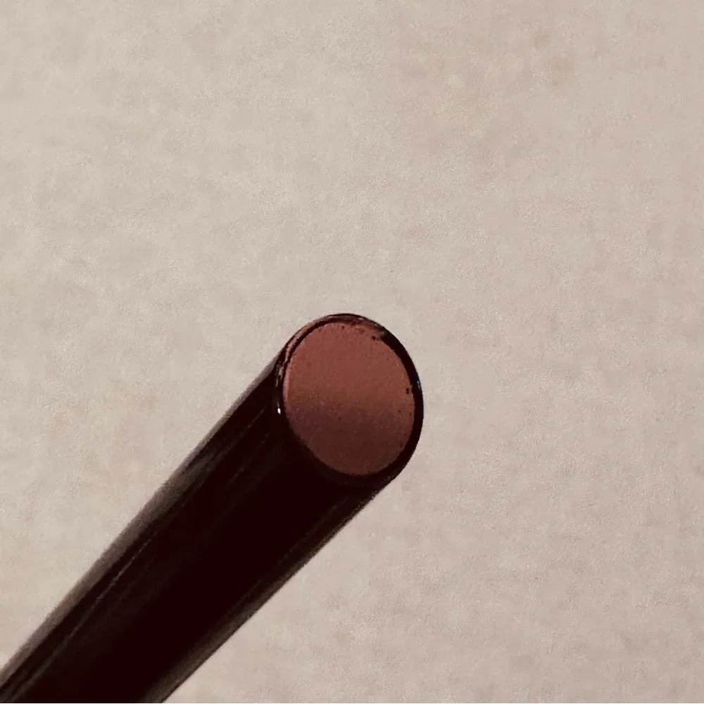 Hourglass | Confession Ultra Slim High Intensity Refillable Lipstick •I’ve Never